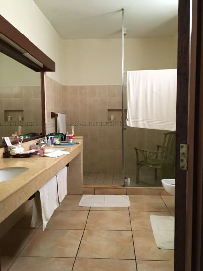 Dusche mit Hindernis Baobab
