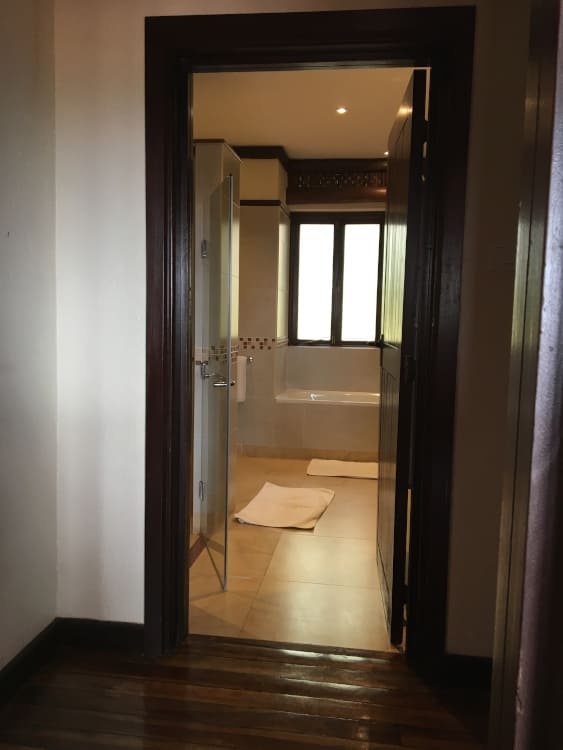 Bad im der Kilaguni Lodge